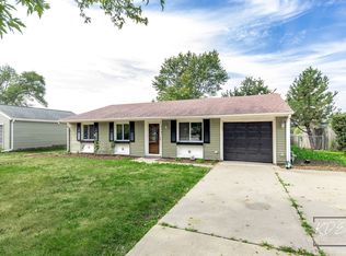 113 Cedarwood Ave, Bolingbrook, IL