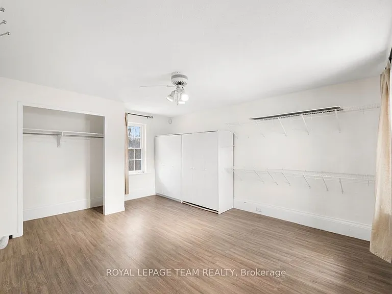 509 Moffat St — Photo 15