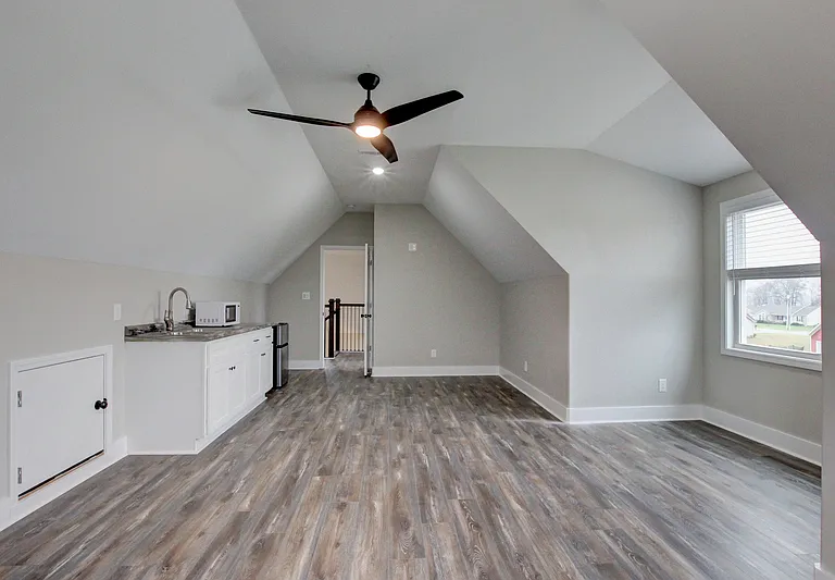 128 Riverbend Dr — Photo 82
