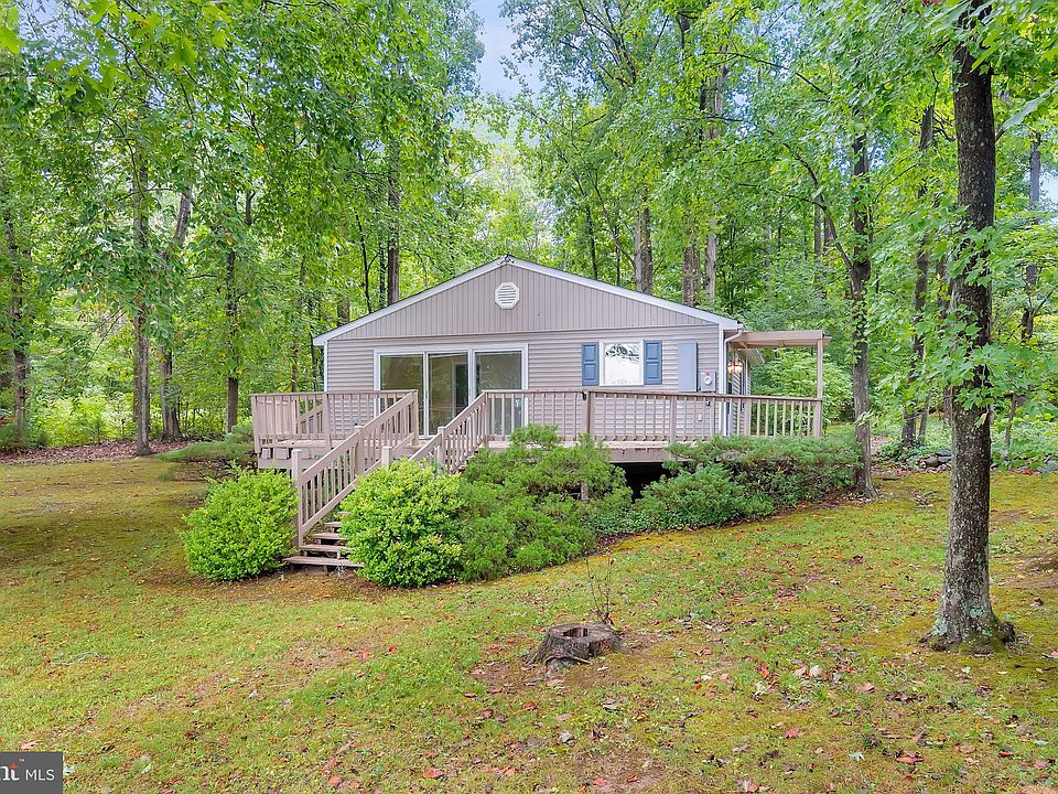 54 Oak Hl, Louisa, VA 23093 | Zillow