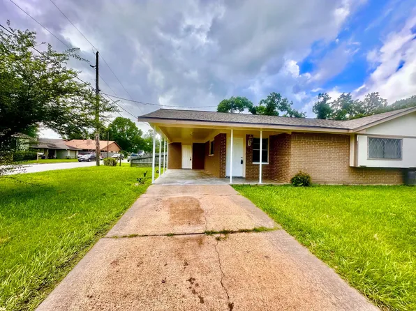 320 S Avenue F, Humble, TX 77338