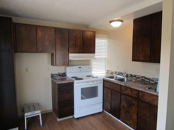 4th image of 405 104th Street Ct S