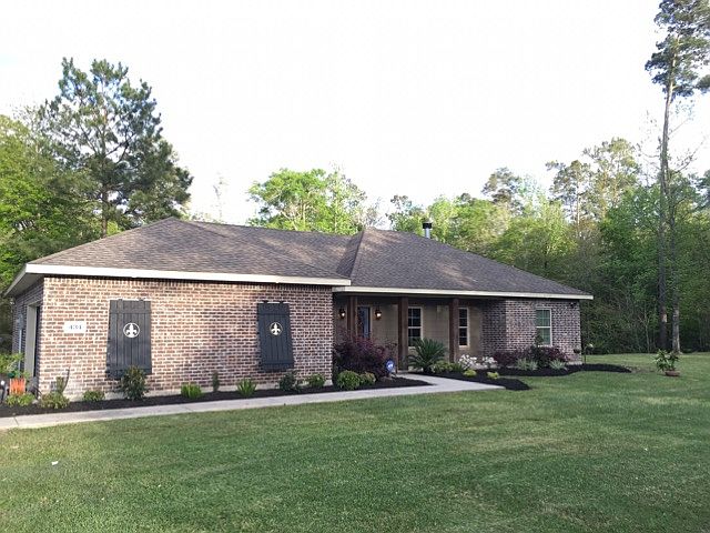 1st image of 434 Bruce Cir