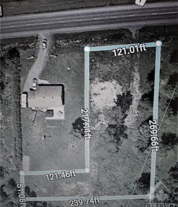 2nd image of 774 Du Golf Rd