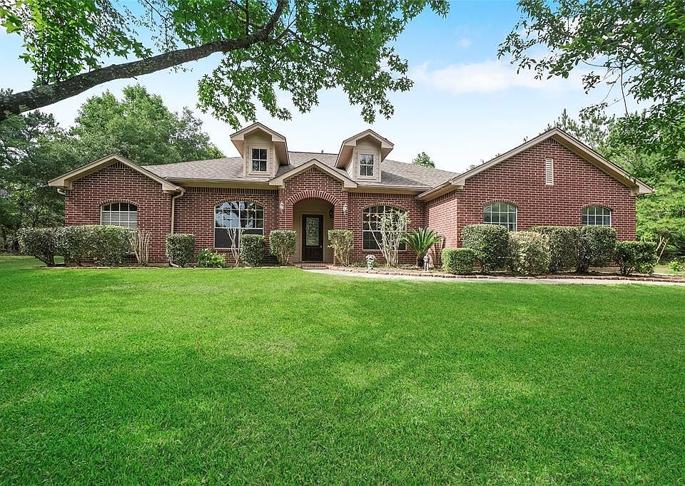 1st image of 9015 Grand Lake Estates Dr