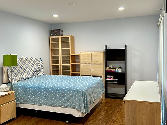 5th image of 2150 Sherman Ave APT 4C