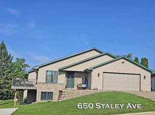650 Staley Ave, Platteville, WI 53818