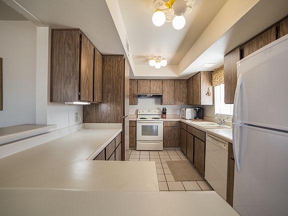 4th image of 25802 S Texas Ct