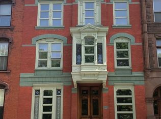 218 3rd St APT 2, Troy, NY 12180