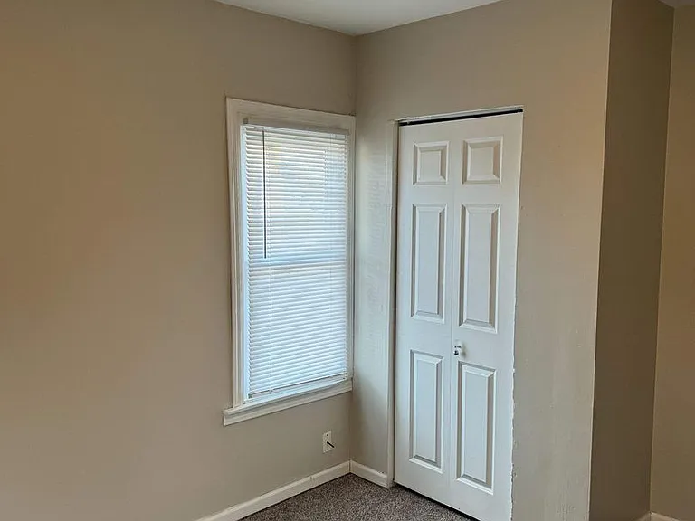 4604 Johnson Ave — Photo 25