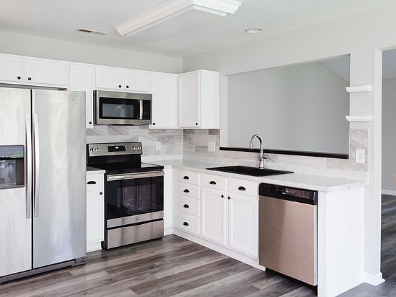 5th image of 6972 La Christa Way #108