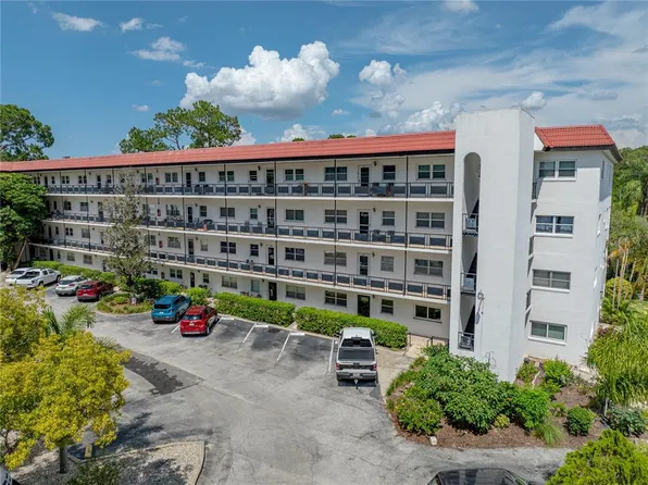 200 EL CAMINO DRIVE #114, WINTER HAVEN, FL 33884