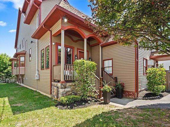 3rd image of 60 N Cole Avenue