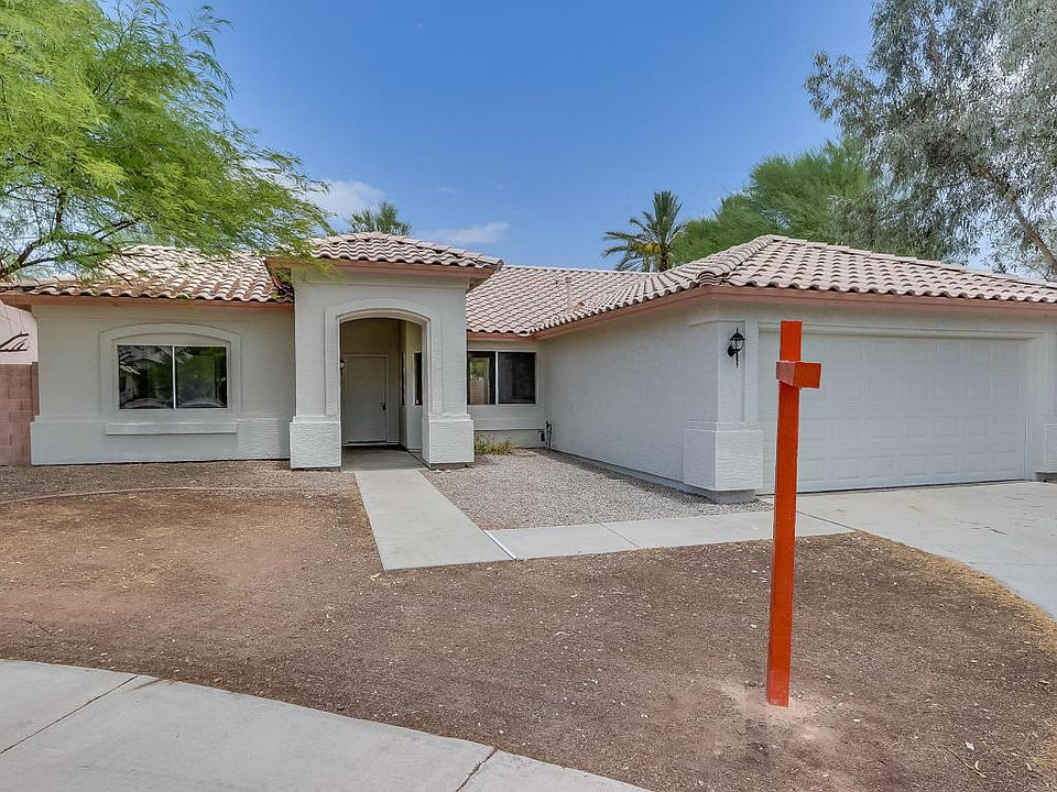 1st image of 16160 W Maricopa St