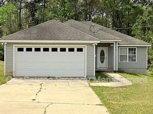 111 N Charles Willis Dr, Midway, FL 32343