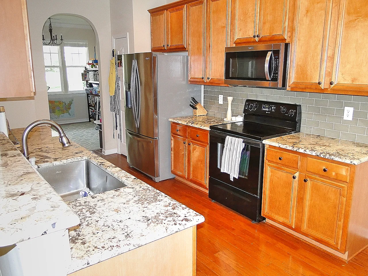 Pets Negotiable - Updated 3 Bedroom, 2.5 Bathroom Home w/ 2 Car Garage in SW Durham/Southpoint! — Photo 4