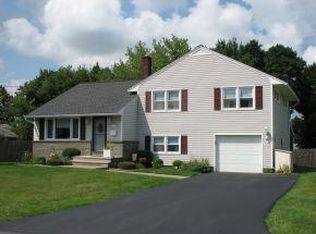 5 Hartley Rd, Binghamton, NY 13901