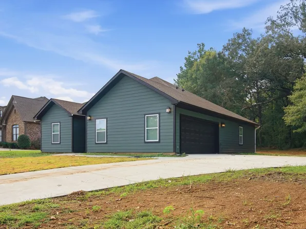 7739 Clayton Cove Pkwy, Pinson, AL 35126
