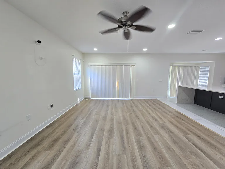 7855 Tuscany Woods Dr — Photo 24