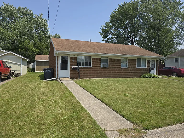 1443 Oakmont St #B — Photo 1