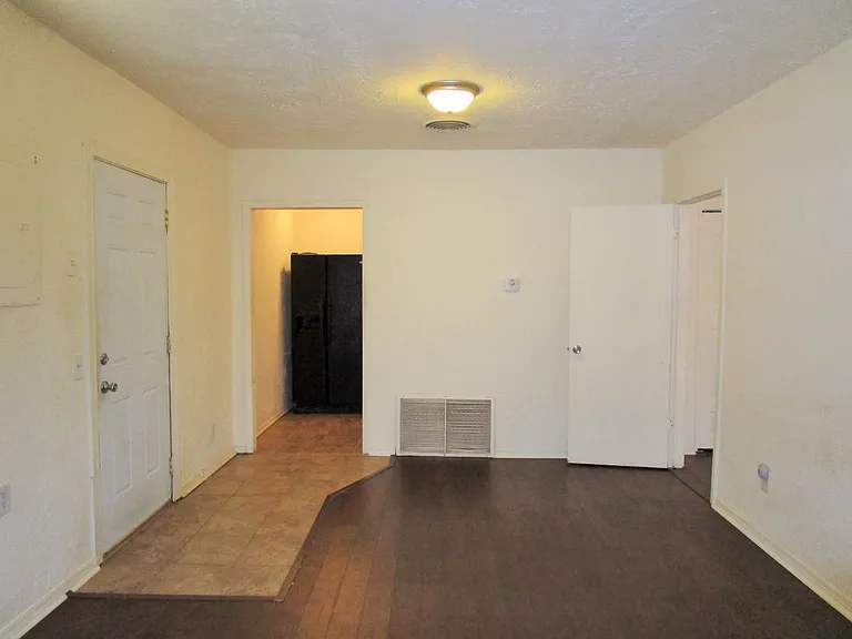 116 1/2 N Caddo St — Photo 7