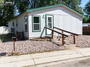 3 Jemez Ln, Fountain, CO 80817