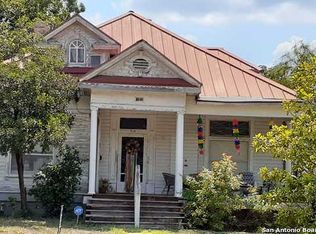 916 S Main Ave, San Antonio, TX 78204