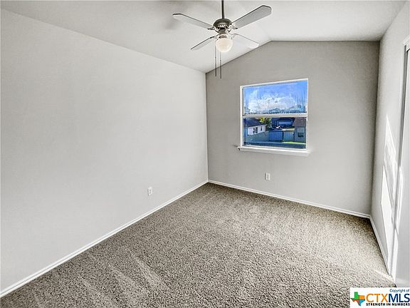 5th image of 2502 Lain Dr