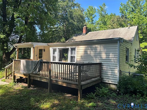 5th image of 3235 Layfield Dr