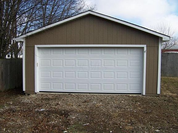 5th image of 235 S Chillicothe St