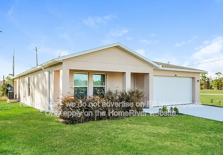 4748 NW 39th Pl — Photo 16