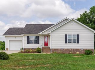 1600 Carriage Way, Burlington, NC 27215