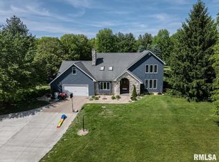 4629 Hidden Cove Rd, Quincy, IL 62305