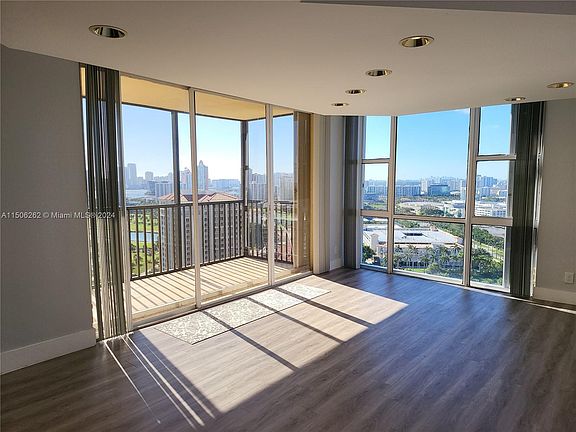 5th image of 20335 N Country Club Dr APT 2609