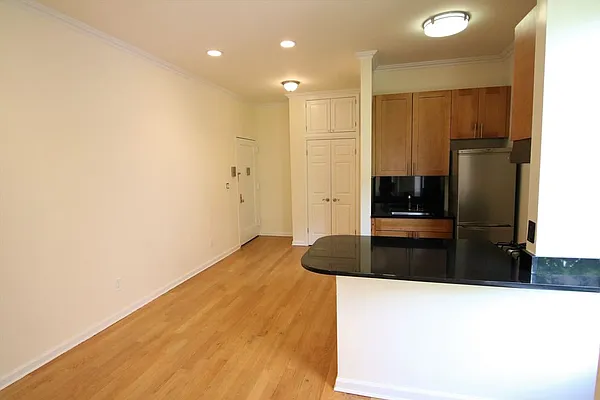 Rented by JK Dansar Corp | media 6