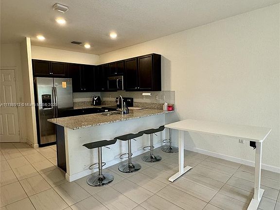 3rd image of 6532 S Anise Ct