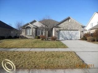 49189 Morning Glory Dr, Macomb, MI 48044