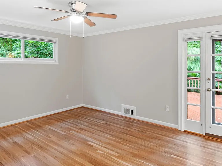5002 Wenruth Pl — Photo 16