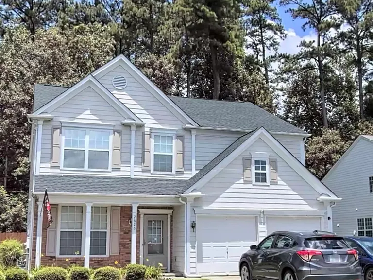 2628 Davenham Ln — Photo 1