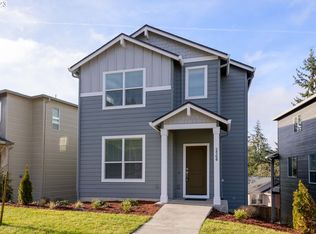 2560 Brackenfern Rd, Eugene, OR 97403