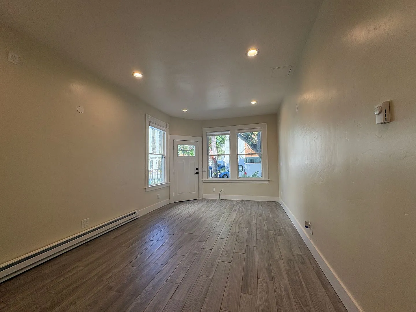 Charming Studio in the Heart of Downtown Palo Alto — Photo 4