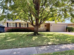 5609 SW 24th St, Topeka, KS 66614