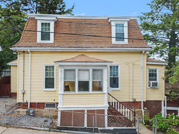 9 Varnum St, Haverhill, MA 01832