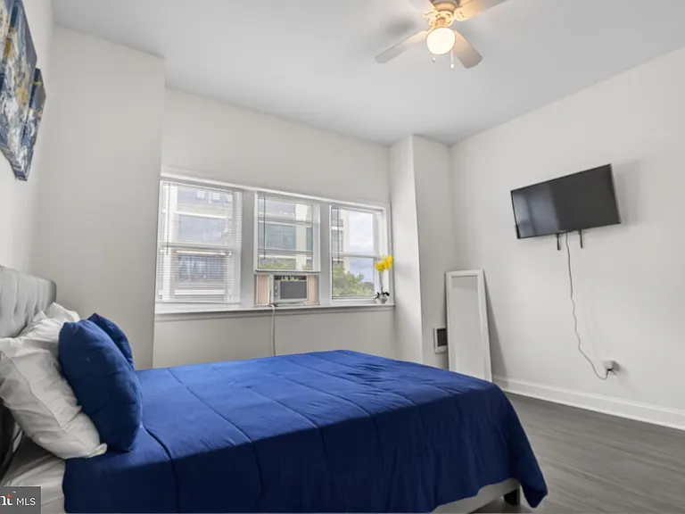 3138 W Allegheny Ave #B — Photo 19