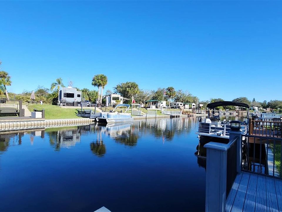 1st image of 433 WATERWAY DRIVE
