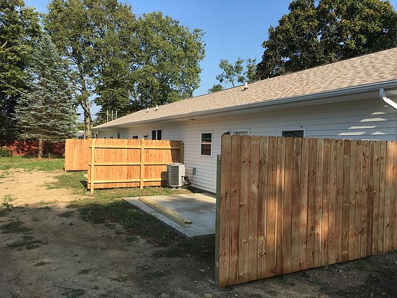 Back patio with privacy fences