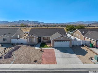1328 White Bluffs Cir, Fernley, NV