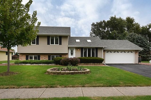 1st image of 20927 S Ron Lee Dr