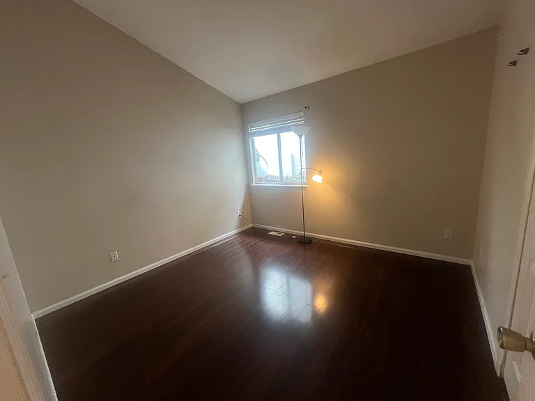 1814 S Ironton St — Photo 11