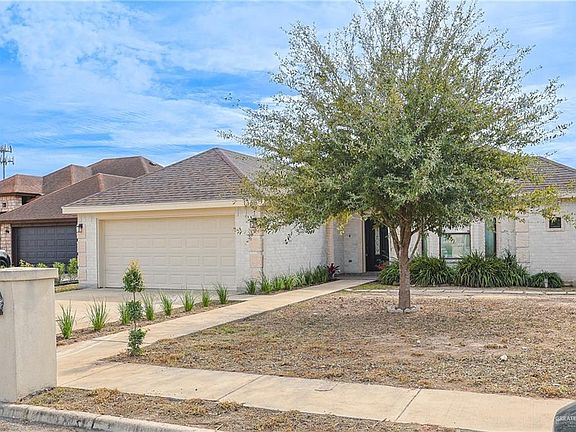 2nd image of 1368 Garden Dr